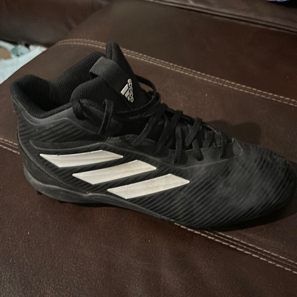 Adidas Football cleats 9 1/2 only need a few times like brand new